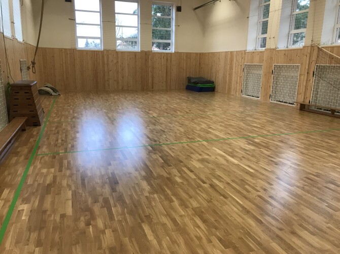 Rekonstrukce sportovní podlahy 5. Základní školy v Příbrami