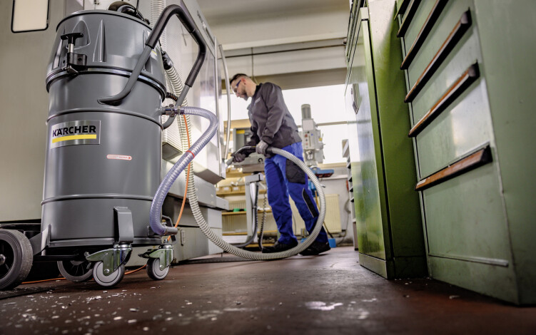 Kärcher vysavač pro odsávání kovových špon a maziva