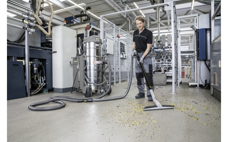 Kärcher vysavače pro bezpečnou výrobu leteckých kabin