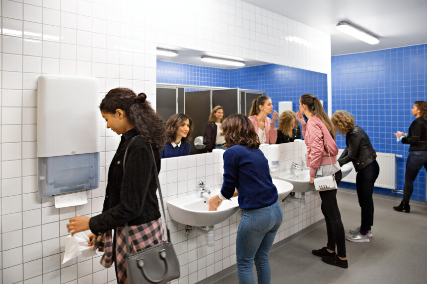 Proč používat papírové ručníky místo textilních