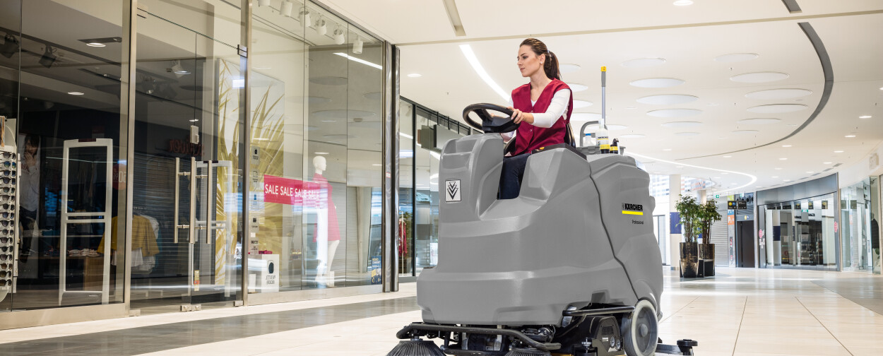 Mycí stroje s posedem / stupátkem