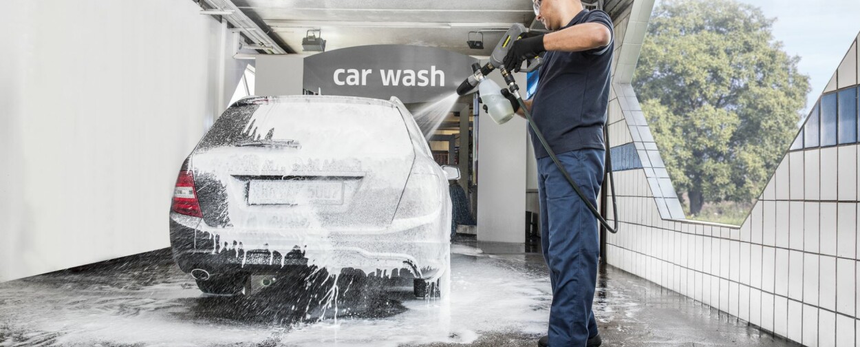 Auta a motocykly - vozidla