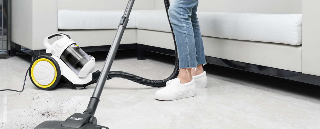 Bezsáčkové vysavače