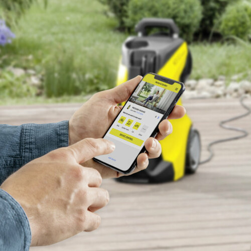 Mobilní aplikace Kärcher Home & Garden z vás udělá odborníka na čištění. Využijte všech našich odborných znalostí společnosti Kärcher k dosažení dokonalých výsledků čištění. Pohodlná komplexní služba: Všechny informace o zařízení, jeho aplikaci a našem servisním portálu.