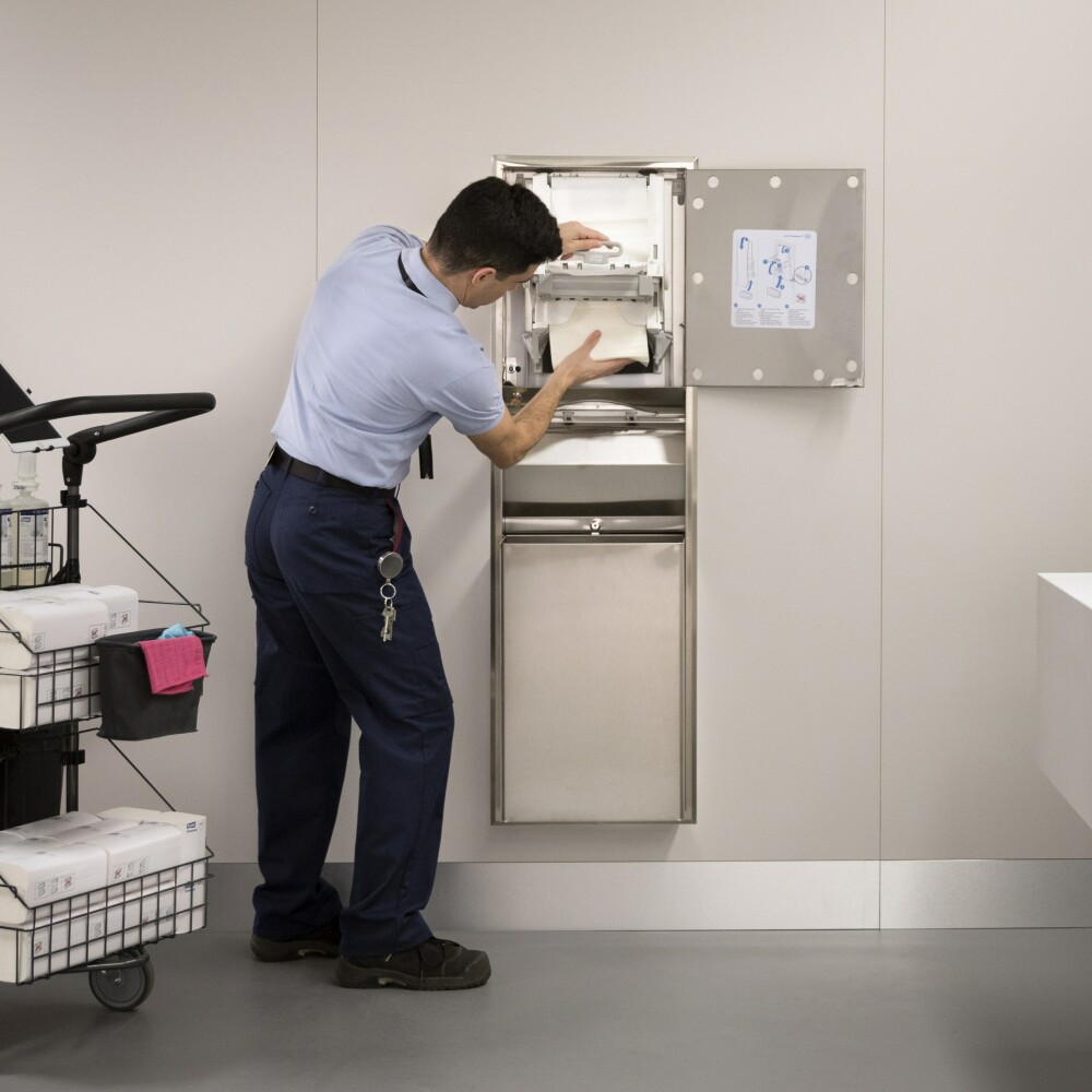 Tork PeakServe® velký zabudovatelný zásobník na navazující ručníky (H5)