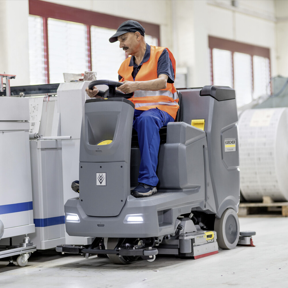 Podlahový mycí stroj B 110 R Bp Classic + R75