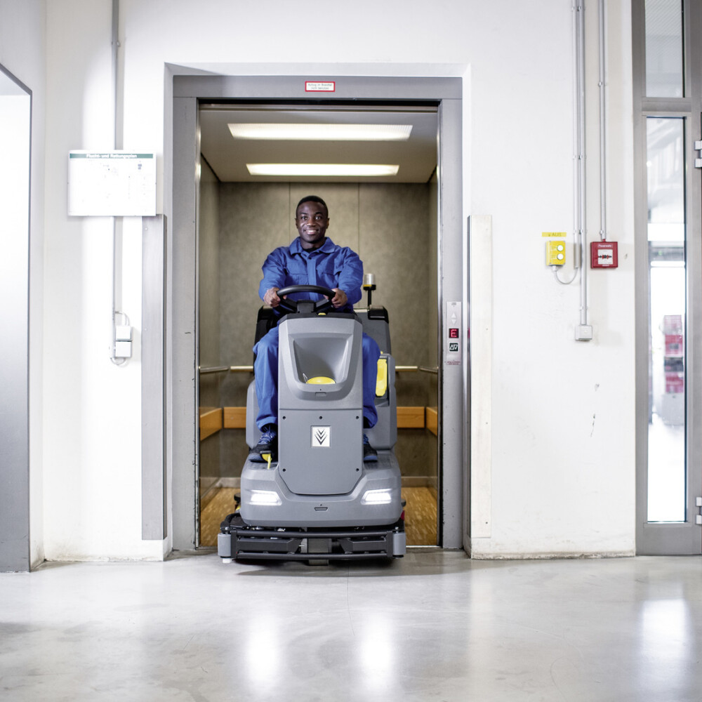 Podlahový mycí stroj B 110 R Bp Pack 160 Ah Li+Dose+R75