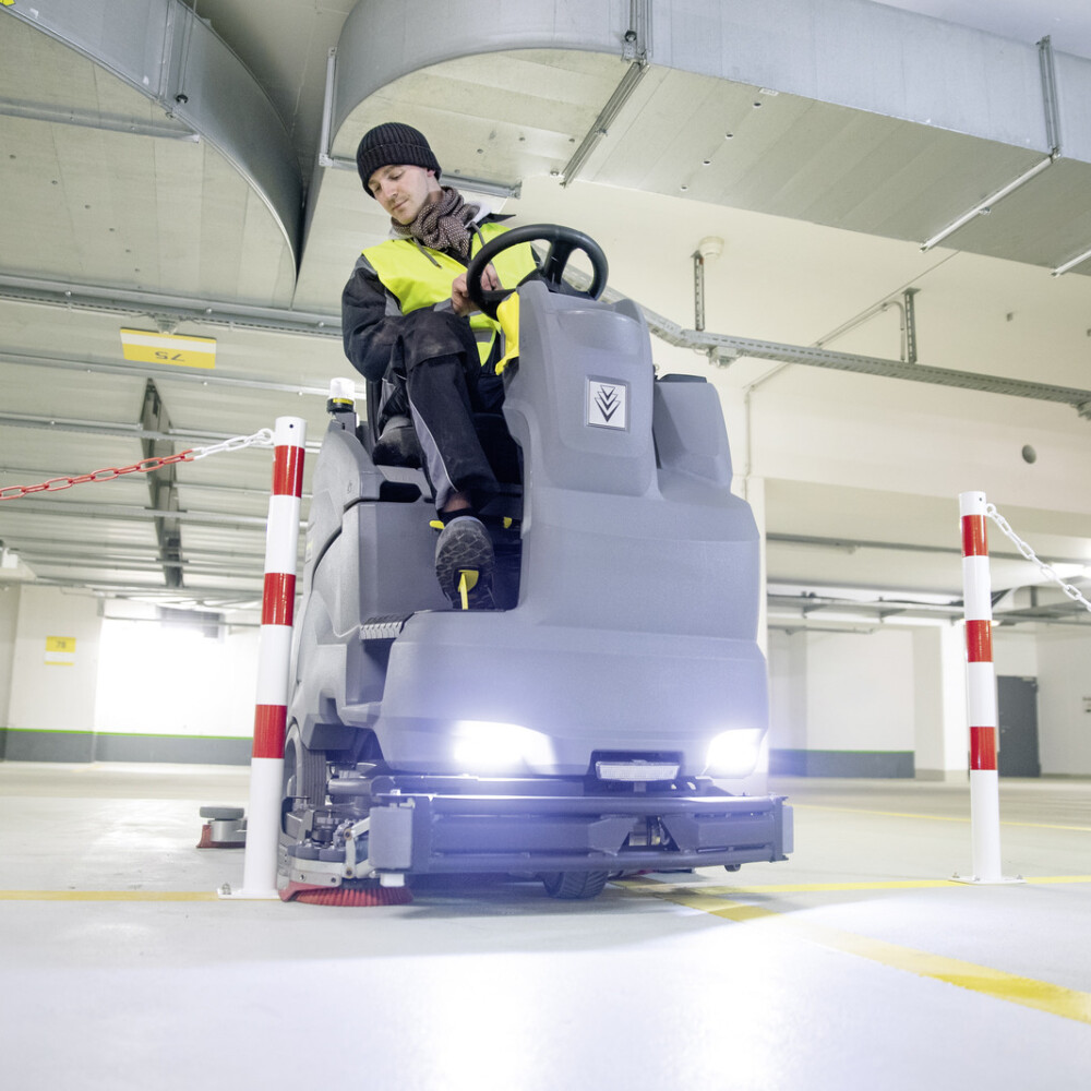 Podlahový mycí stroj s odsáváním B 150 R Bp Pack