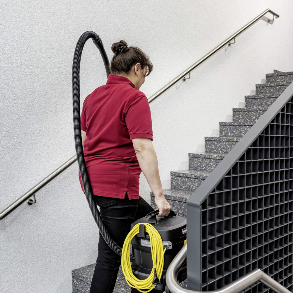 Suchý vysavač T 11/1 Classic Adv Go!Further