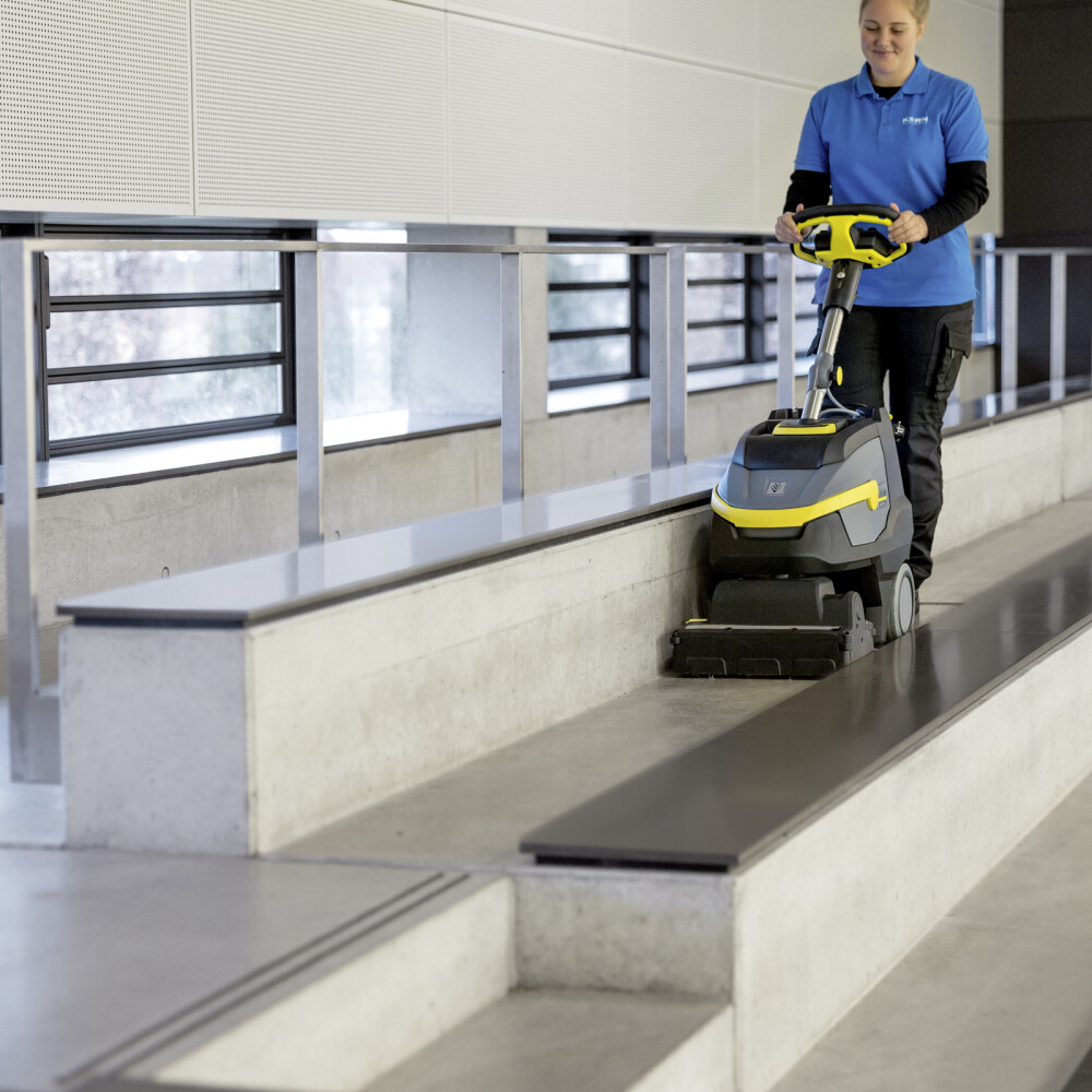 Podlahový mycí stroj BR 35/12 C Bp Pack Go!Further