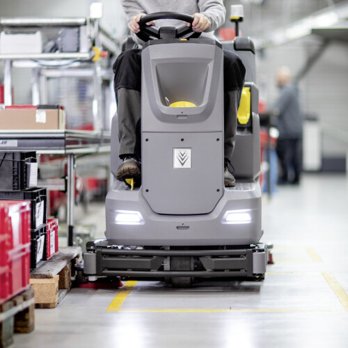 Podlahový mycí stroj B 110 R Bp Pack 160 Ah Li+Dose+R75