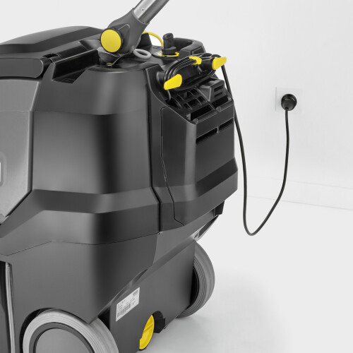 Podlahový mycí stroj BR 45/22 C Bp Pack Go!Further