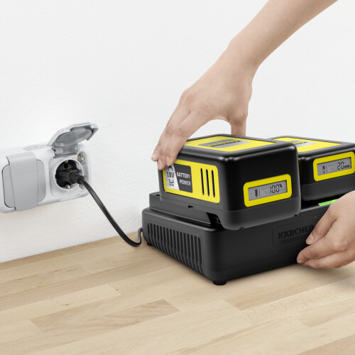 Fast battery recharger Battery Power 18