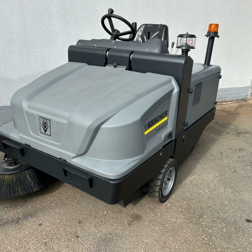 Zametací stroj s odsáváním KM 120/250 R LPG/PROPANBUTAN Classic - BAZAR