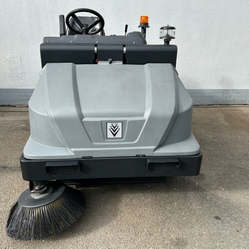 Zametací stroj s odsáváním KM 120/250 R LPG/PROPANBUTAN Classic - BAZAR