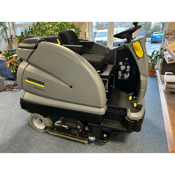 Podlahový mycí stroj B 250 R Bp - BAZAR  * * *   !  PRODÁNO !